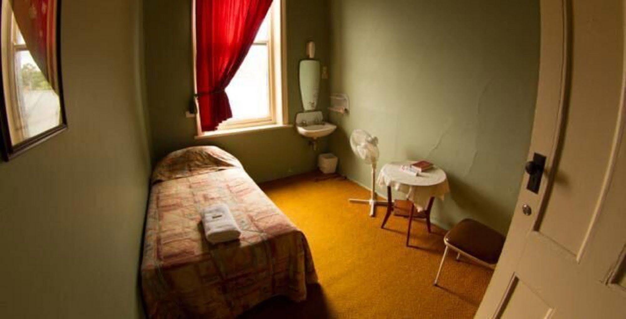 Naracoorte Hotel Motel Extérieur photo